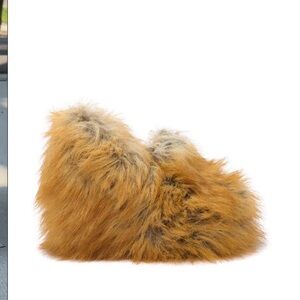 Cozy Faux Fur Slip-On Slippers - Camel FINAL PRICE